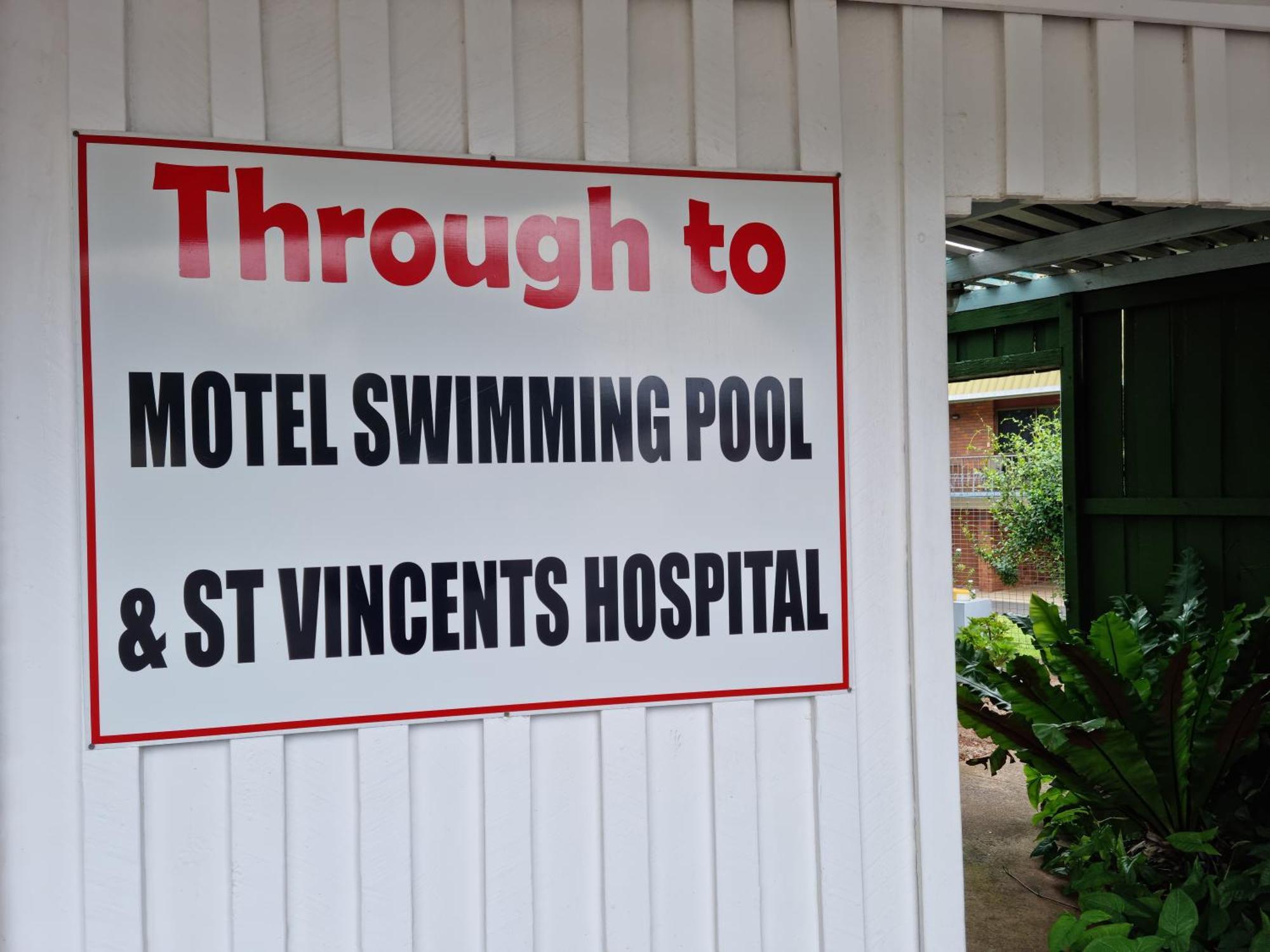 Whiteoaks Motel & Lodges Toowoomba Extérieur photo