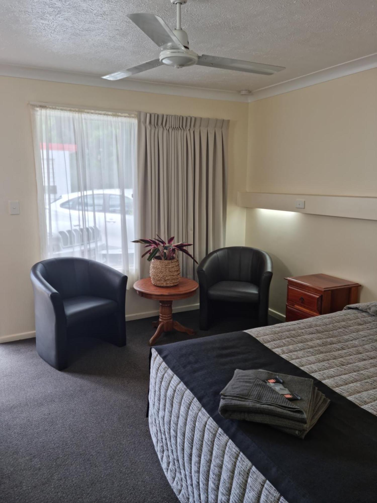 Whiteoaks Motel & Lodges Toowoomba Extérieur photo