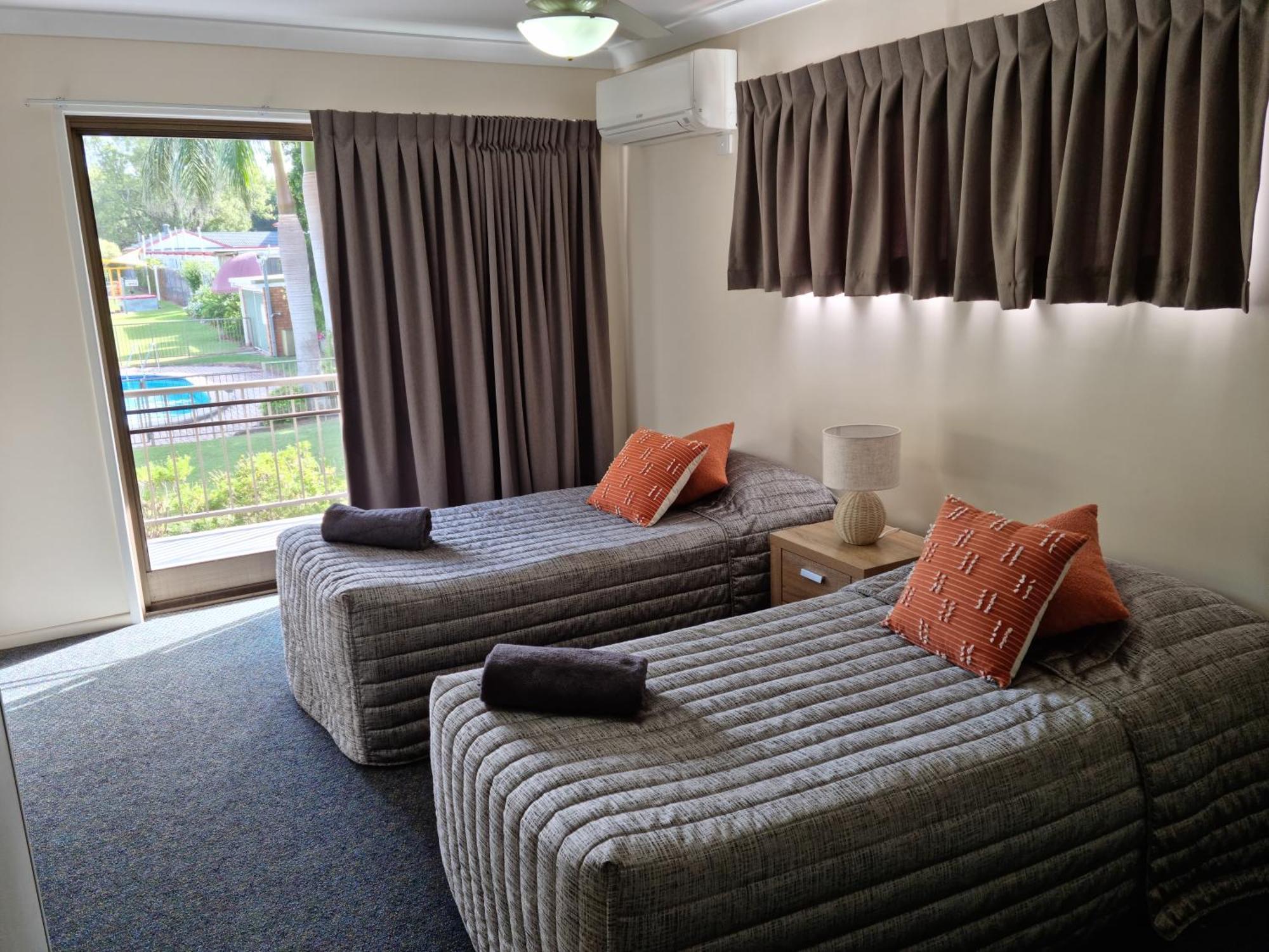 Whiteoaks Motel & Lodges Toowoomba Extérieur photo