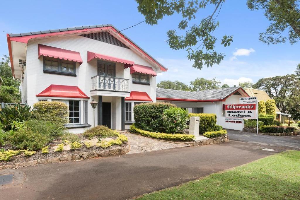 Whiteoaks Motel & Lodges Toowoomba Extérieur photo