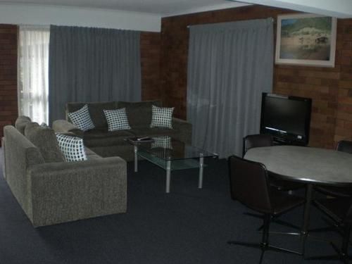 Whiteoaks Motel & Lodges Toowoomba Extérieur photo